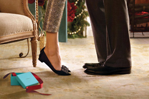 TIFFANY_THE_PEREFCT_HOLIDAY_COMES_WRAPPED_IN_BLUE